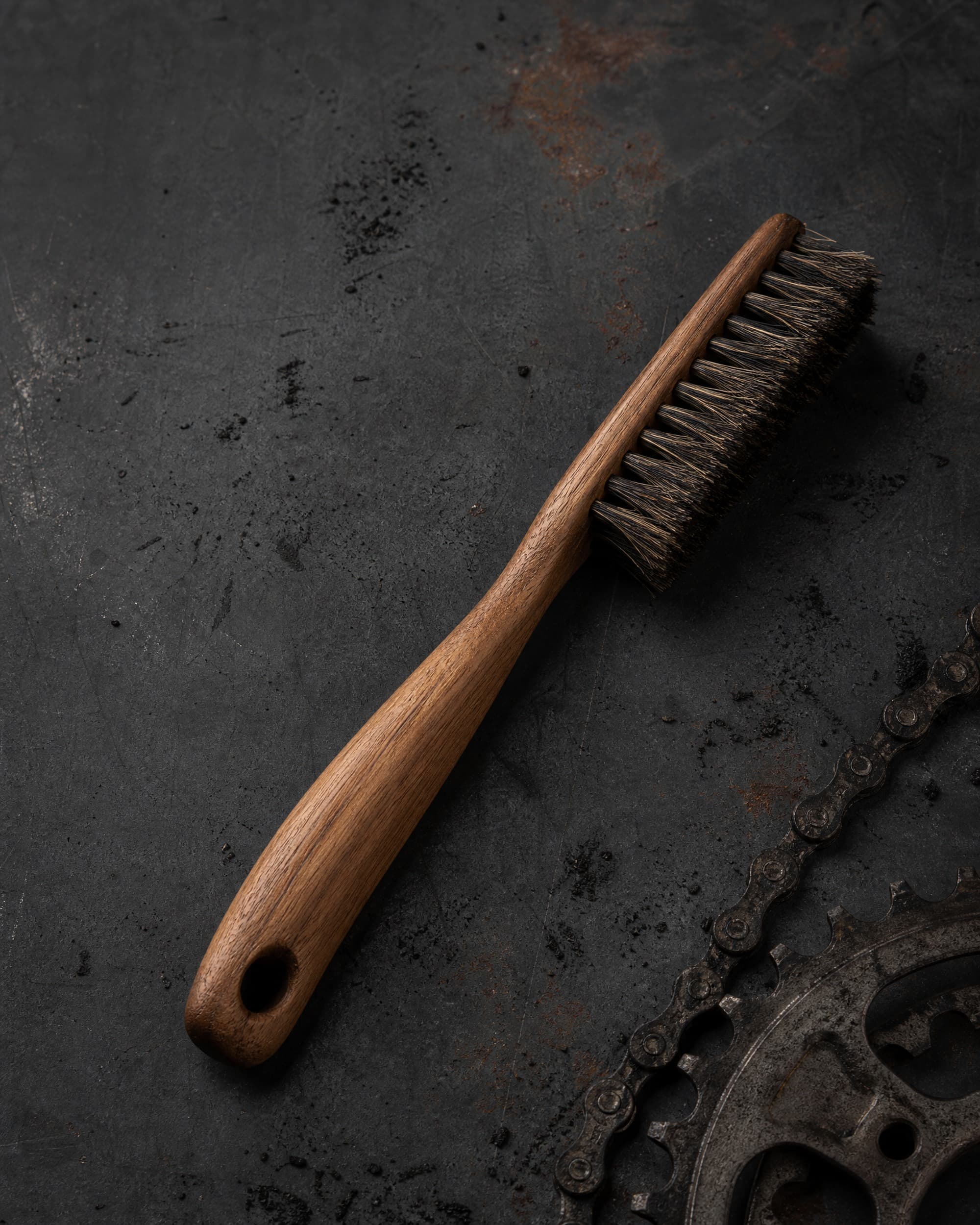 Example product artwork for the fictional Sample product Chain Care Brush.